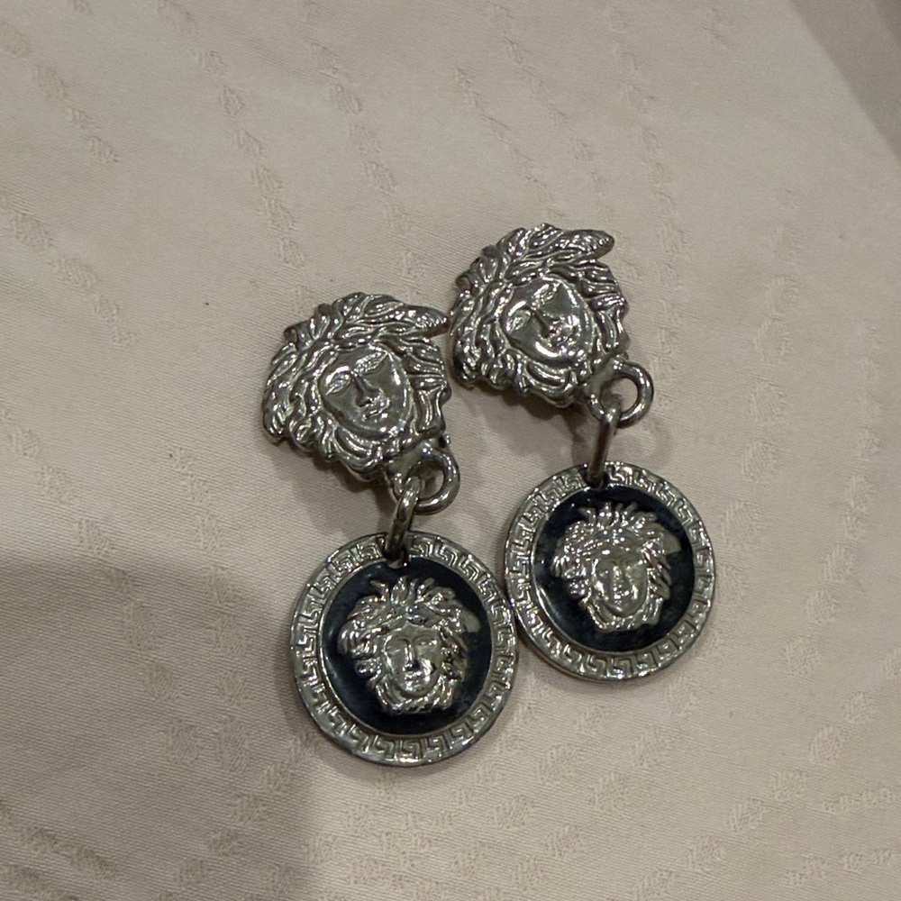 Gianni Versace Medusa Silver and Black clip on drop earrings - Picture 1 of 5